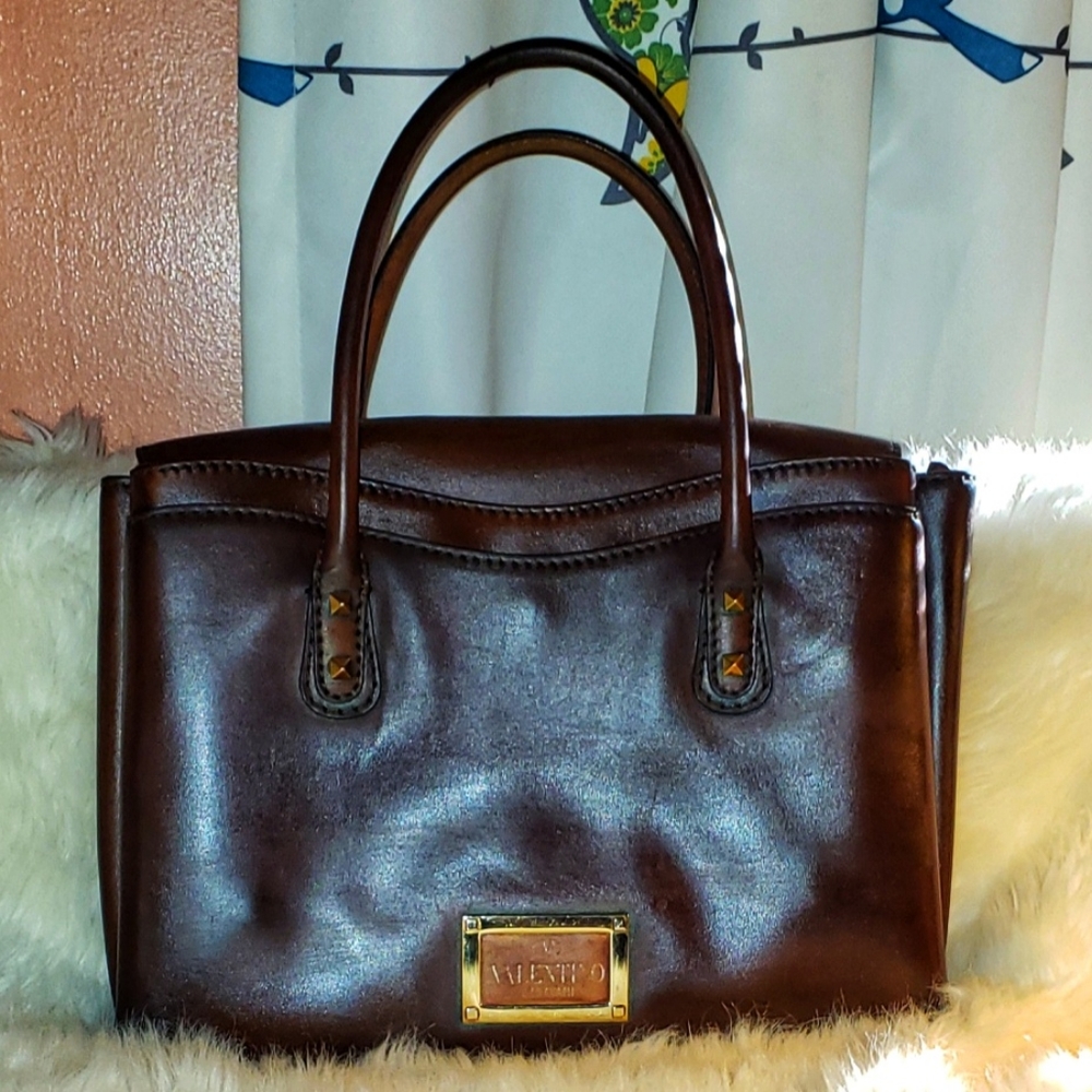 🔥SOLD🔥Valentino Garavani Brown Rockstud Satchel - Picture 2 of 8